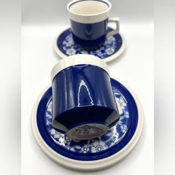 Set of 2 VTG Mikasa Japan Light'n Lively Blue Bonnet Ironstone Cups & Saucers